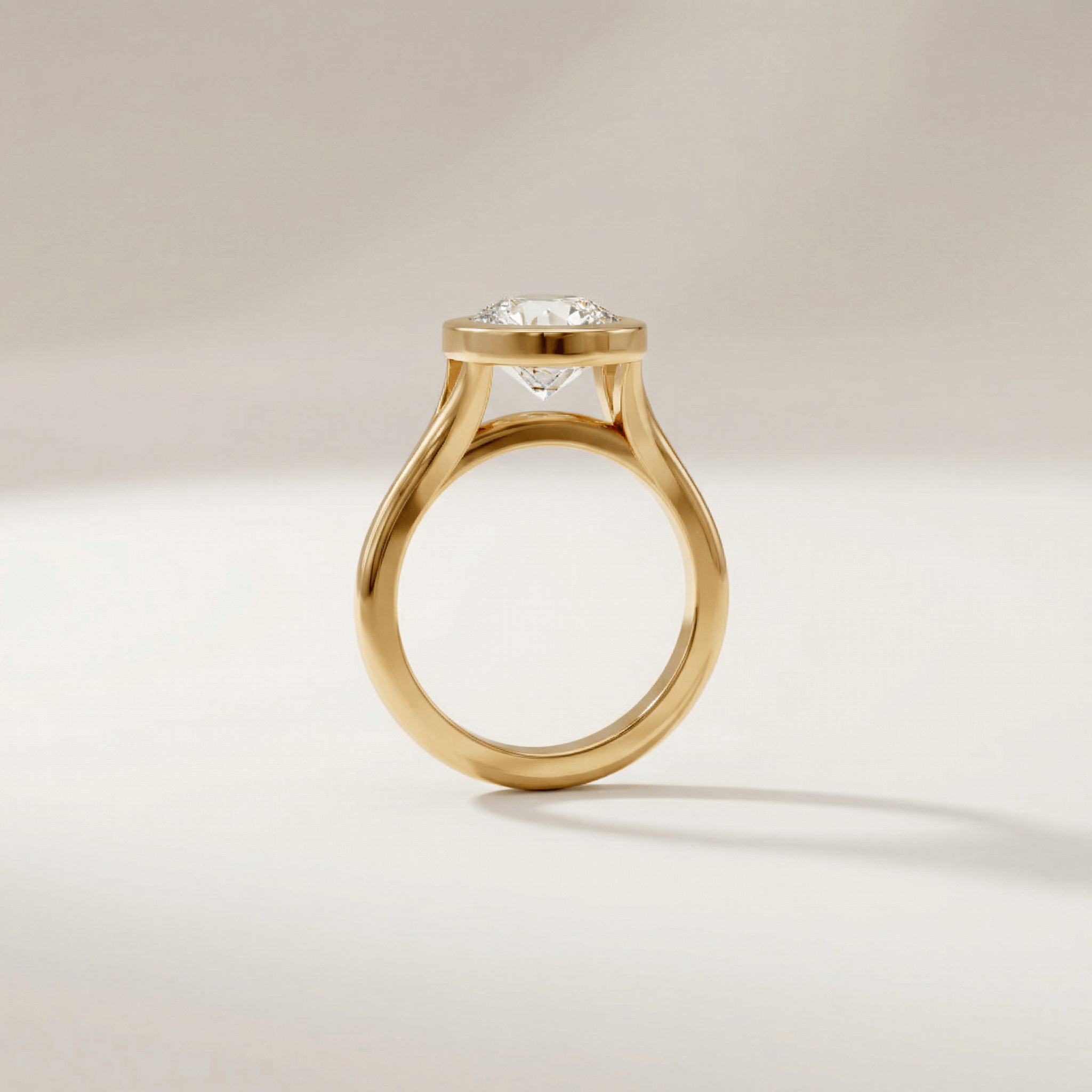 Full Bezel Split Shank Image 3